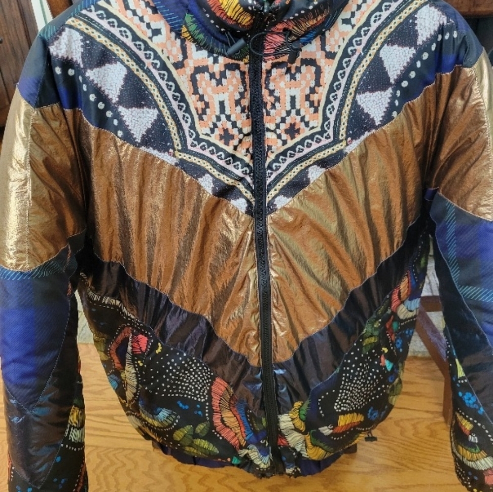 FARM Rio Puffer Jacket Size S NEW - Picture 2 of 6